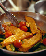 Stir-Fried Chicken and Idaho® Potato Strips