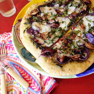 Purple Potato Pizza with Mushrooms, Mozzarella, Gorgonzola and Arugula