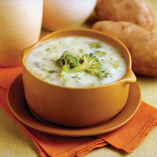 Heart-Healthy Idaho® Potato Broccoli Soup 