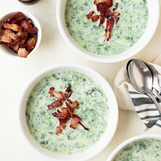 Idahoan® Roasted Garlic Potato Spinach Soup