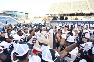 Let the Fries Fly: Northern Illinois Huskies Triumph in Double-Overtime but Spuddy Steals the Spotlight at the Famous Idaho® Potato Bowl