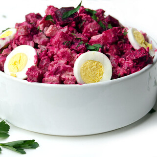 Rosolje: Estonian Idaho® Potato and Beet Salad