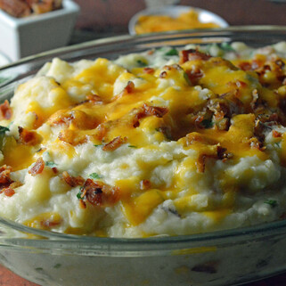 Bacon Cheddar Mashed Potatoes