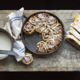 Mashed Idaho® Potato Coffee Ring with Cinnamon Drizzle